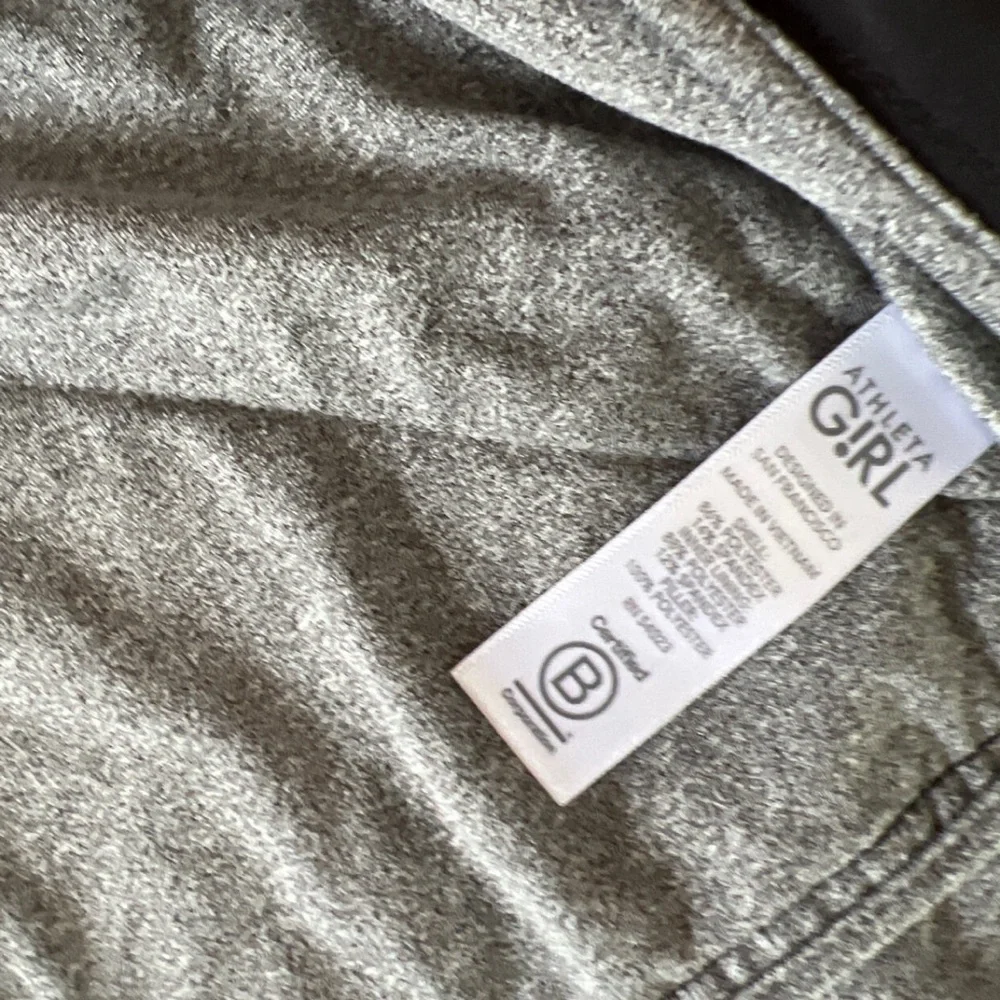 Athleta girl jump to it black quilted jacket